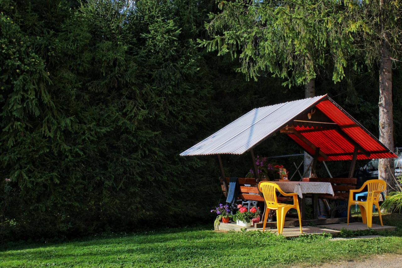 Domki Pod Wzgorzem Polanczyk Bagian luar foto